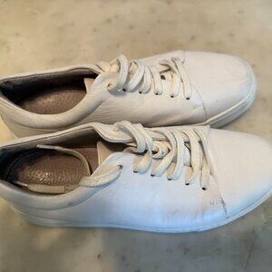 Women's White Tennis Shoes